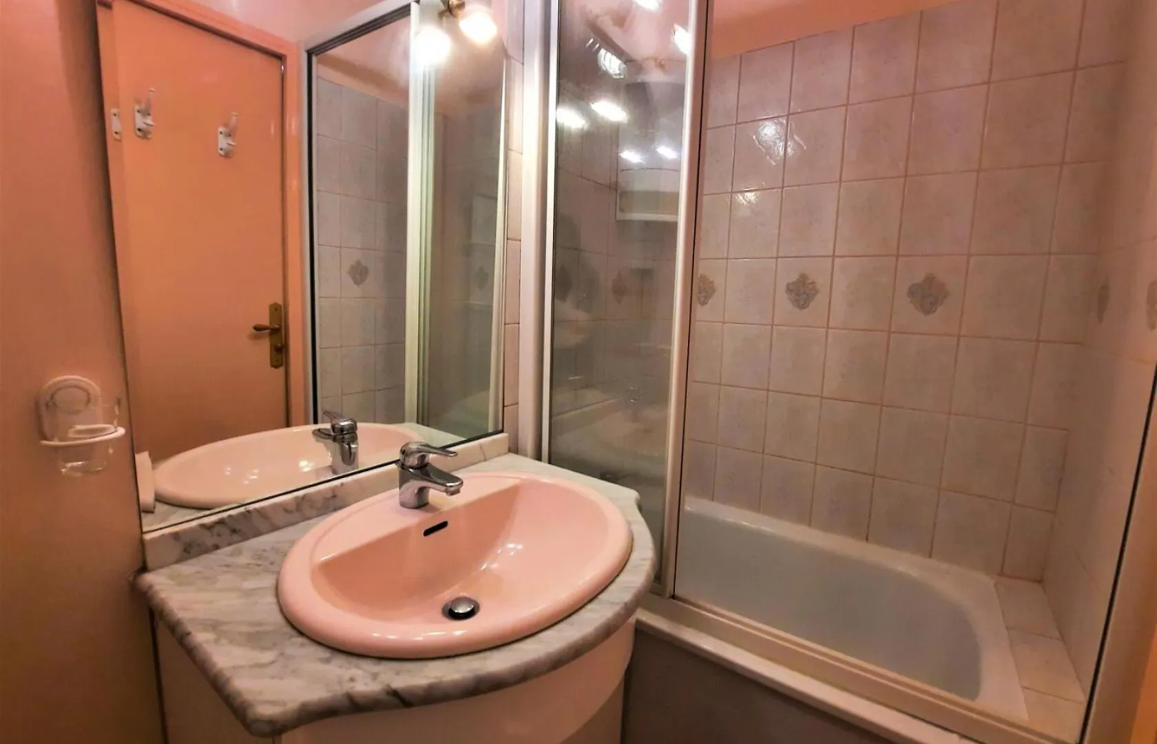 Residence Alpages - Appartement Pour 2 Personnes Avec Balcon Expose Sud Mae-5904 Saint-Martin-de-Belleville 0*,  France
